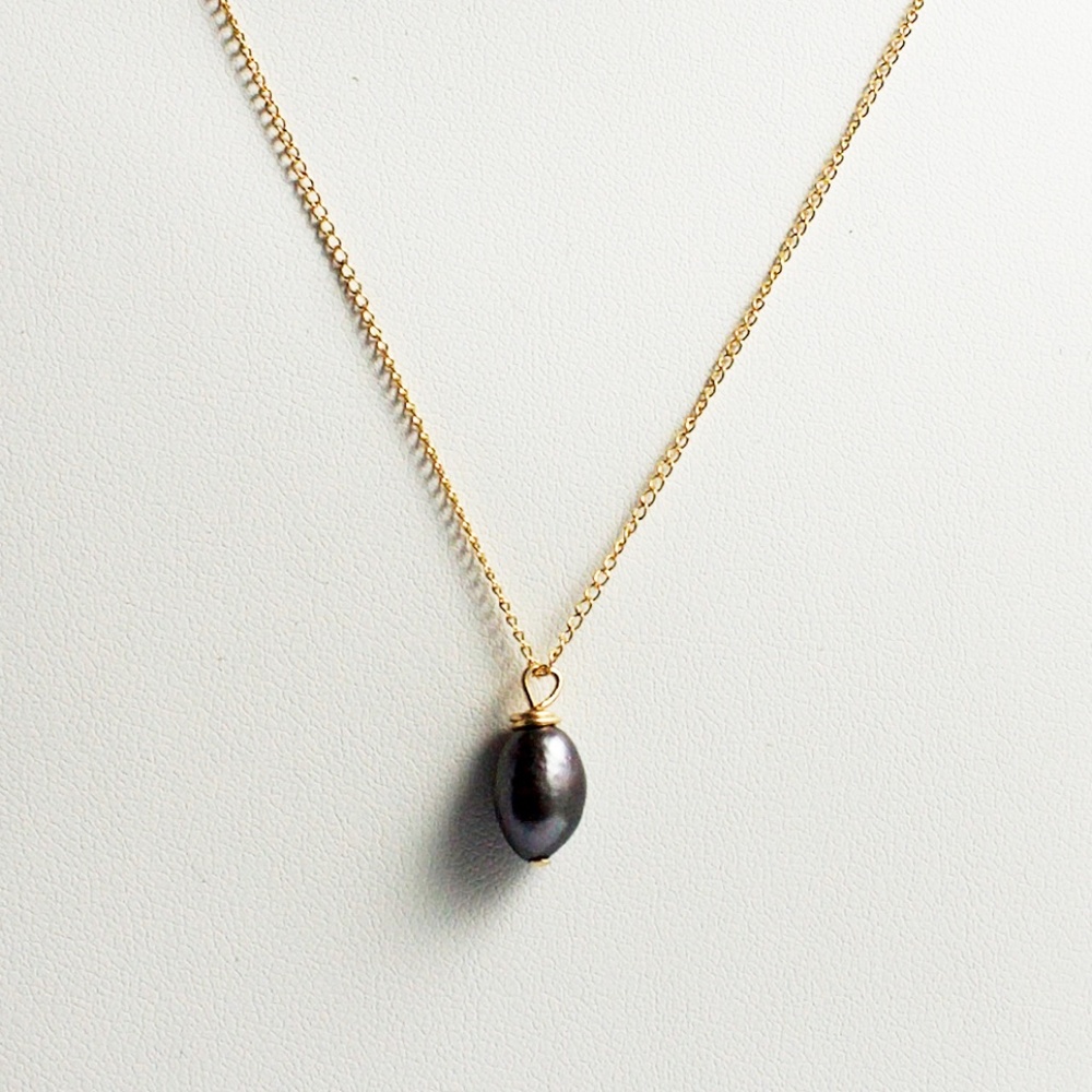 Gold Fill Small Black Pearl Drop Necklace